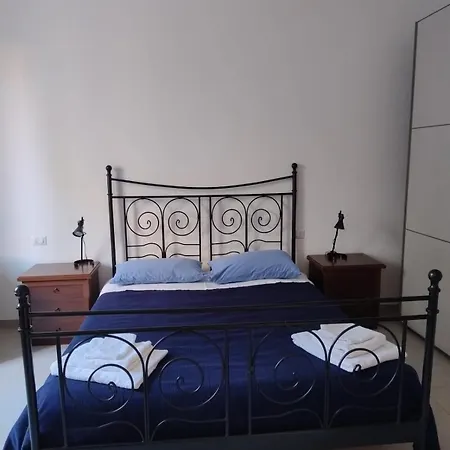 アパート Renovated Near Metro And Station - Laurana
