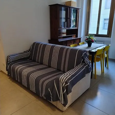 アパート Renovated Near Metro And Station - Laurana *
