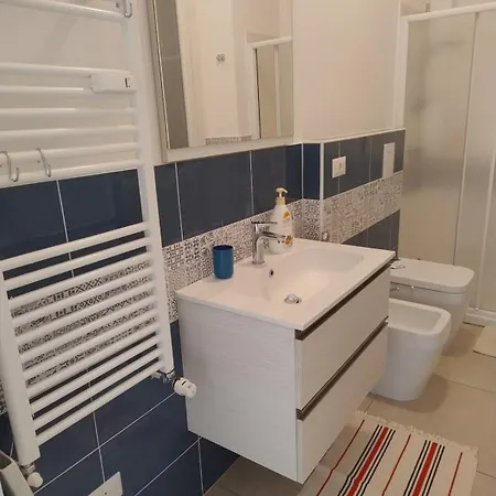 Renovated Near Metro And Station - Laurana * 米兰